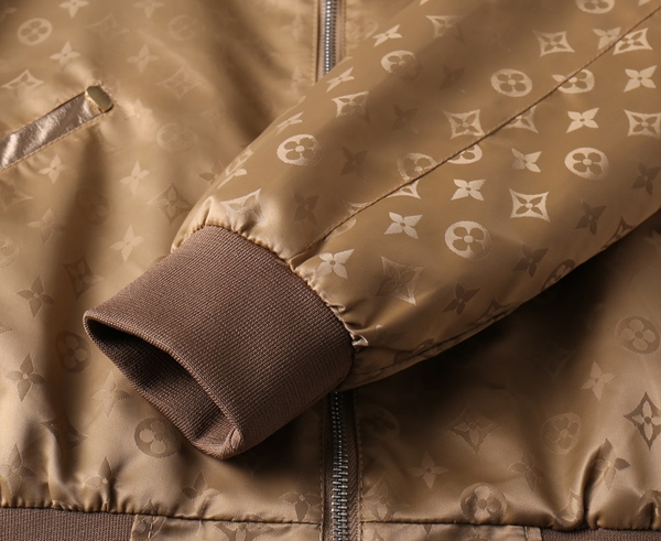 ブランドジャケット着用イメージ